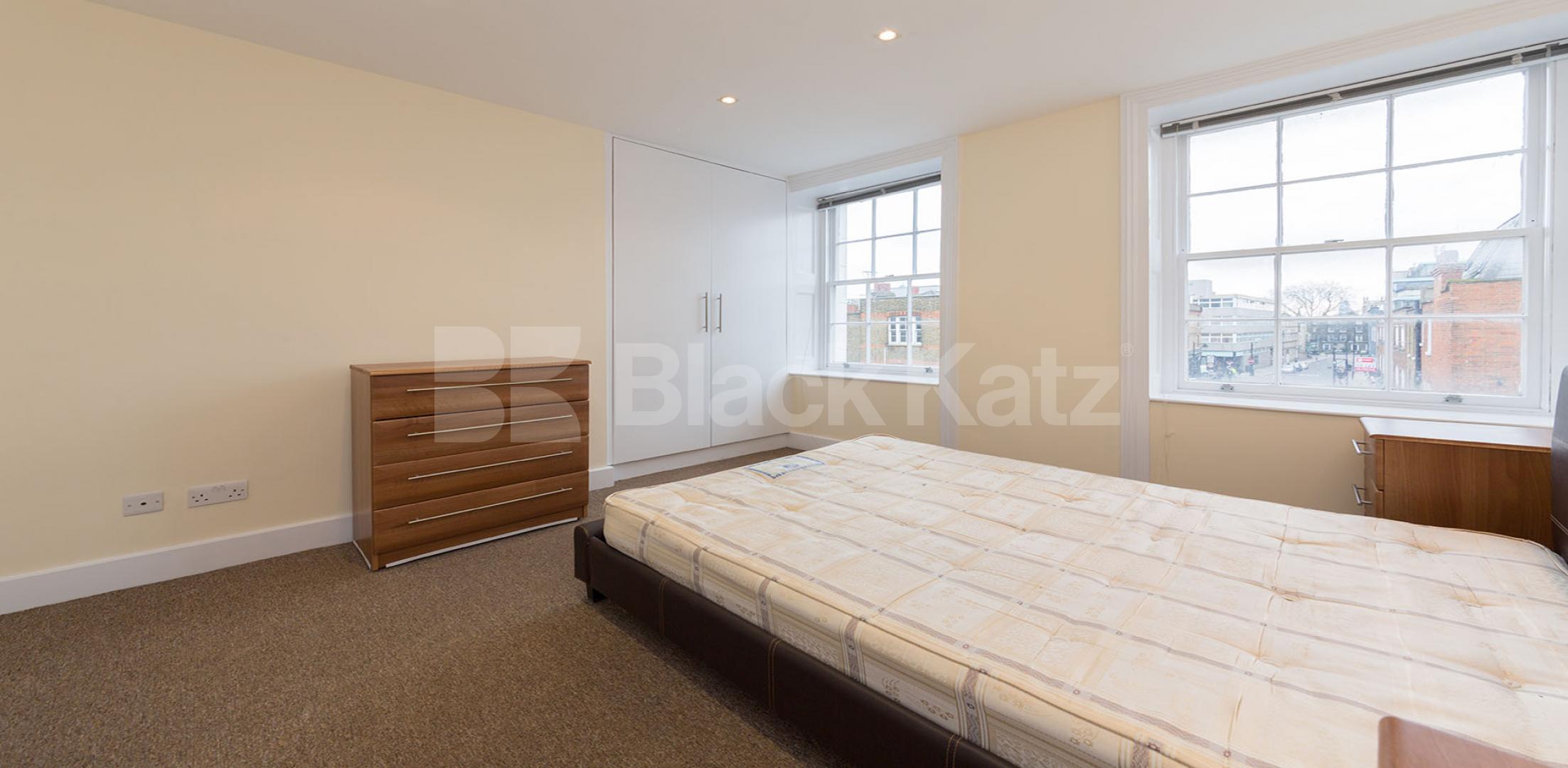 			2 Bedroom, 1 bath, 1 reception Flat			 Chapel Market, N1, ANGEL-ISLINGTON